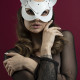 Маска кішечки Feral Feelings - Catwoman Mask, натуральна шкіра, біла Маска кішечки Feral Feelings - Catwoman Mask, натуральна шкіра, біла