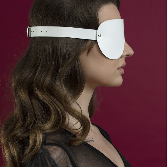 Маска на очі Feral Feelings - Blindfold Mask, натуральна шкіра, біла Маска на очі Feral Feelings - Blindfold Mask, натуральна шкіра, біла