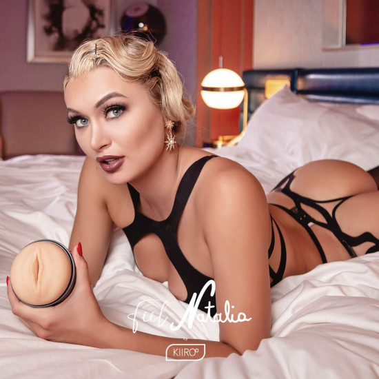 Мастурбатор Kiiroo Feel Natalia Starr, копія вагіни порнозірки Мастурбатор Kiiroo Feel Natalia Starr, копія вагіни порнозірки