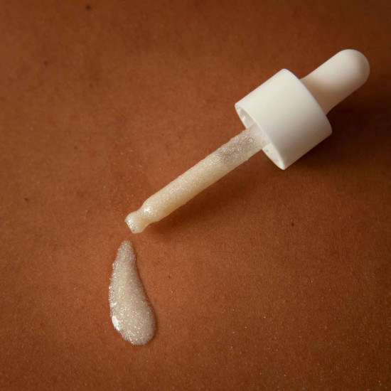 Суха олія-шимер для волосся та тіла Bijoux Indiscrets Slow Sex Hair and skin shimmer dry oil Суха олія-шимер для волосся та тіла Bijoux Indiscrets Slow Sex Hair and skin shimmer dry oil