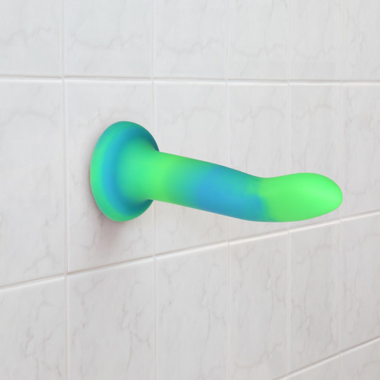 Фалоімітатор, що світиться в темряві, ADDICTION Rave 8″, Glow in the Dark Dildo Blue Green, 20,3 см Фалоімітатор, що світиться в темряві, ADDICTION Rave 8″, Glow in the Dark Dildo Blue Green, 20,3 см