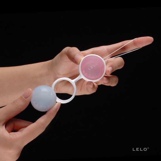 Набір вагінальних кульок LELO Beads, діаметр 3,5 см, змінне навантаження, 2х28 та 2х37 г Набір вагінальних кульок LELO Beads, діаметр 3,5 см, змінне навантаження, 2х28 та 2х37 г