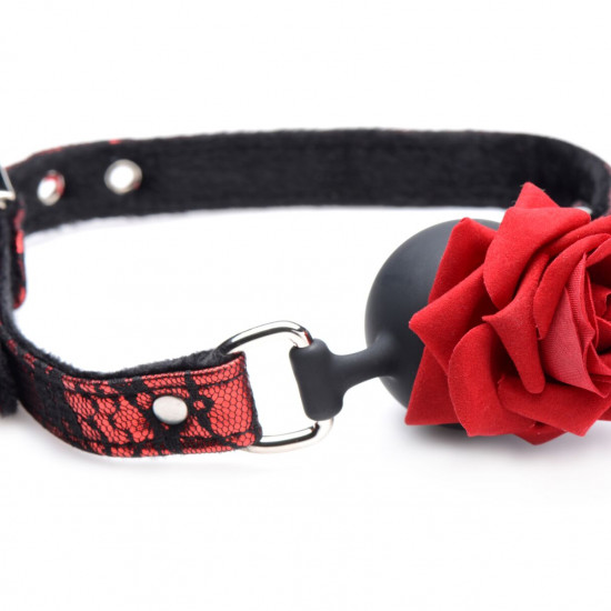 Кляп з трояндою Master Series: Eye-Catching Ball Gag With Rose, чорно-червоний Кляп з трояндою Master Series: Eye-Catching Ball Gag With Rose, чорно-червоний