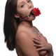 Кляп з трояндою Master Series: Eye-Catching Ball Gag With Rose, чорно-червоний Кляп з трояндою Master Series: Eye-Catching Ball Gag With Rose, чорно-червоний