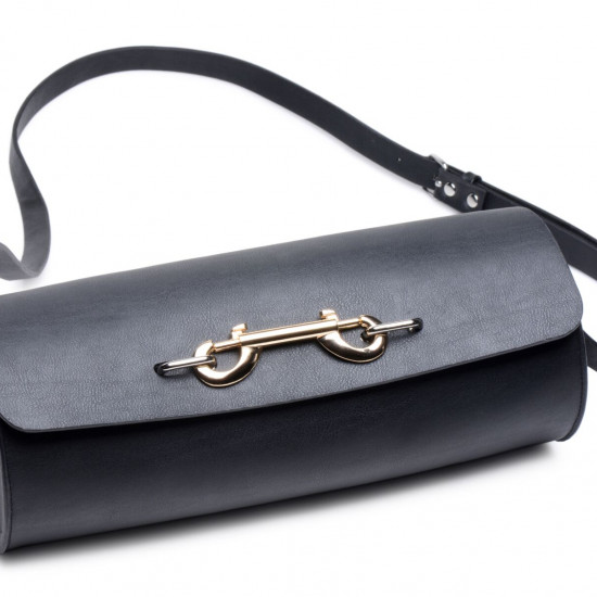 Набір БДСМ з дорожньою сумкою Master Series: Bow — Luxury BDSM Set With Travel Bag, 11 предметів Набір БДСМ з дорожньою сумкою Master Series: Bow — Luxury BDSM Set With Travel Bag, 11 предметів
