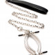 Затискач для статевих губ Master Series: Pussy Tugger Adjustable Vagina Clamp with Chain Затискач для статевих губ Master Series: Pussy Tugger Adjustable Vagina Clamp with Chain