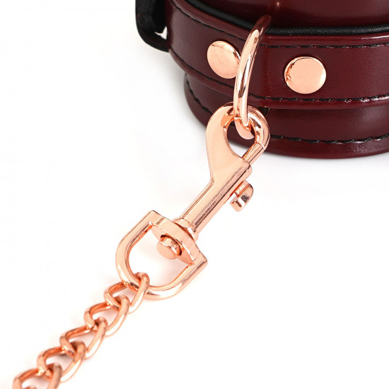 Шкіряні наручники Liebe Seele Wine Red Wrist Cuffs, знімний ланцюжок-кріплення Шкіряні наручники Liebe Seele Wine Red Wrist Cuffs, знімний ланцюжок-кріплення