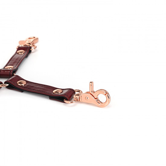 Шкіряна хрестовина Liebe Seele Wine Red Hogtie Шкіряна хрестовина Liebe Seele Wine Red Hogtie