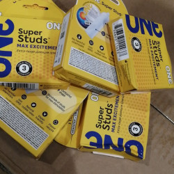 Презервативи ONE Super Studs 3 шт, картонна коробка (м'ята упаковка!!!)