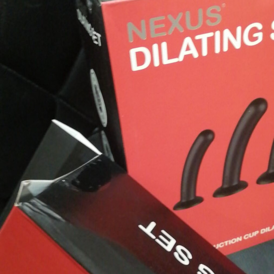 Набір дилдо Nexus Dilating Set (17см, 15см, 12,5см) (м'ята упаковка!!!) Набір дилдо Nexus Dilating Set (17см, 15см, 12,5см) (м'ята упаковка!!!)